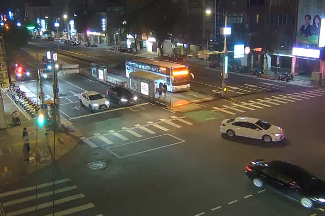 357-民族-重慶路口