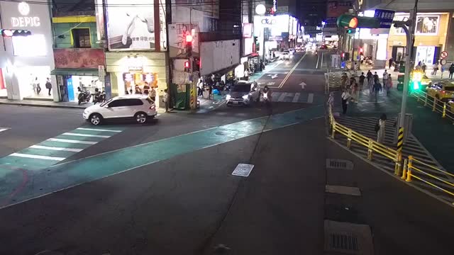 大同路與中正路口往東