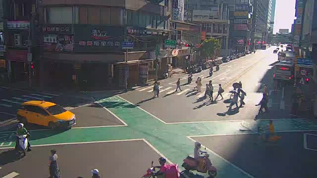 中正路復興路口(新物語書坊前號誌桿)