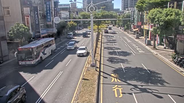 中山路正光街口(號誌控制器旁桿)