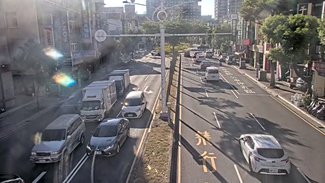 中山路正光街口(號誌控制器旁桿)