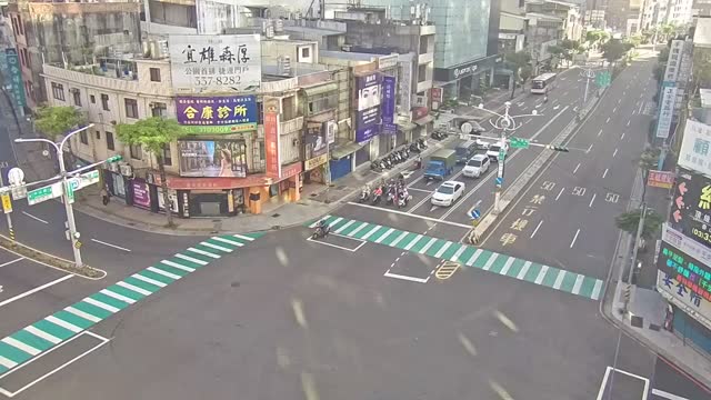 中山路與國際路(18米桿)