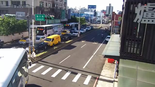 春日路南平路口(健行路)
