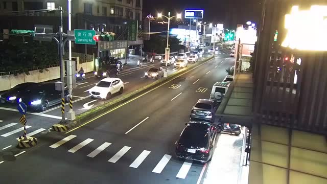 春日路南平路口(健行路)