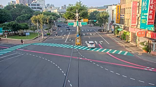永安路三民路口(文昌停車場牌面桿)