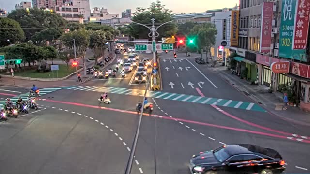 永安路三民路口(文昌停車場牌面桿)