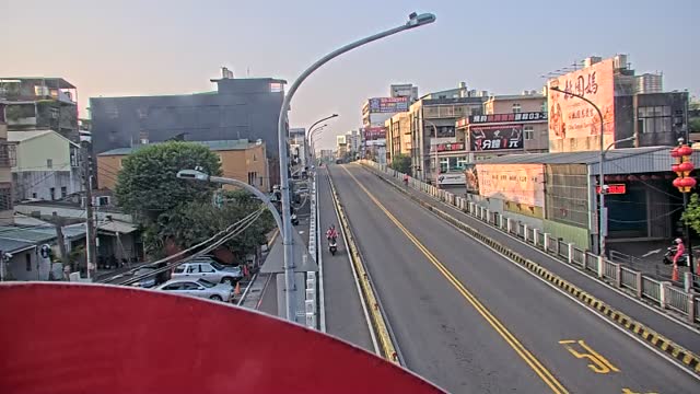 復興路三民路口(橋頭號誌前號誌桿)