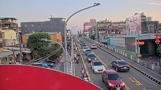 復興路三民路口(橋頭號誌前號誌桿)