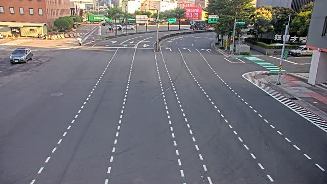 經國路與和愛路、水汴二街