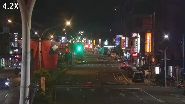 三民路萬壽路口(路橋旁號誌桿)
