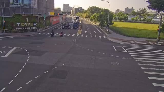 普忠路中華路口