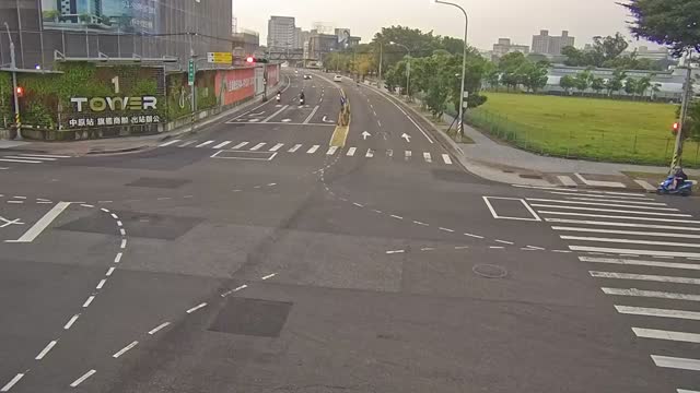 普忠路中華路口