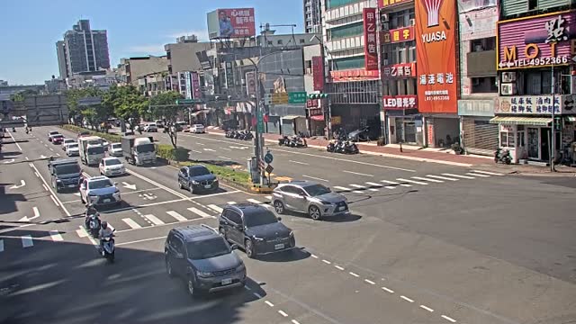 環西路與民族路口(空地前號誌桿)