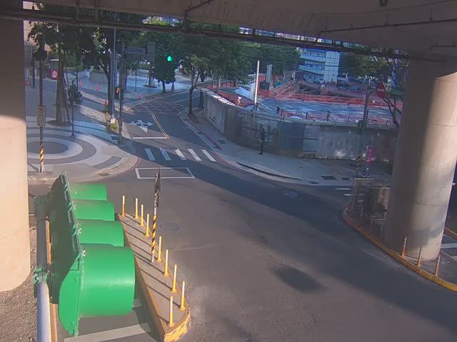高鐵南路二段與民權路四段路口