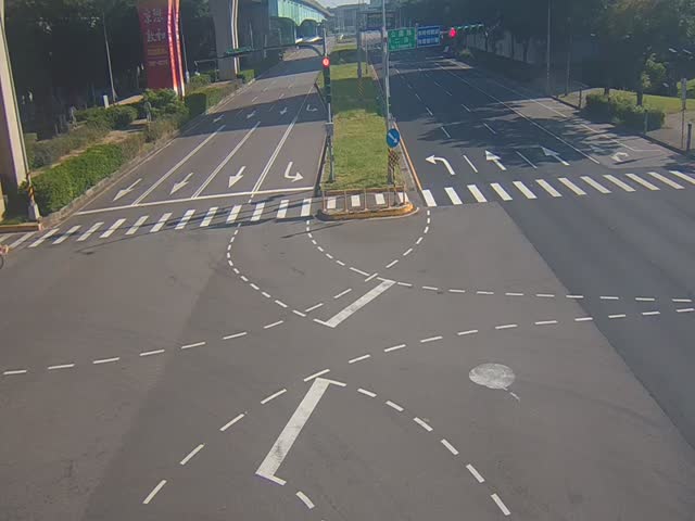 高鐵南路二段與公園路一段(高鐵南路上往北)
