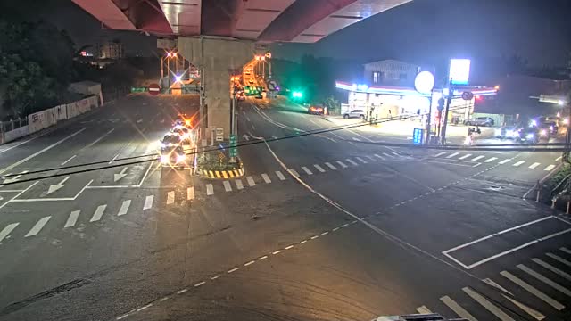 金陵路台66線口(台66橋下或橋下路口號誌桿)