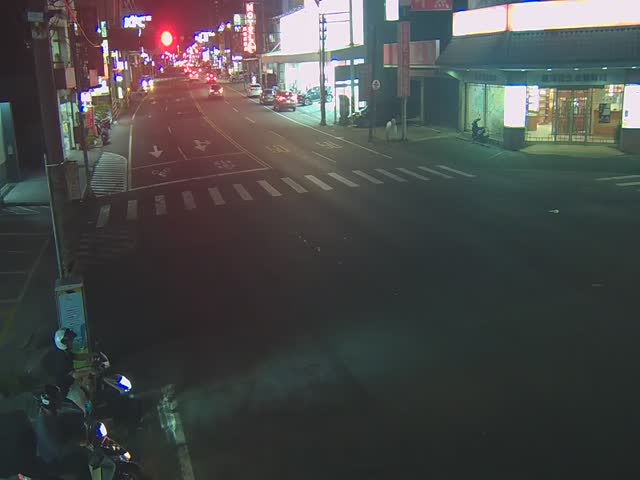 員林路與仁和路口(仁和路方向號誌桿)