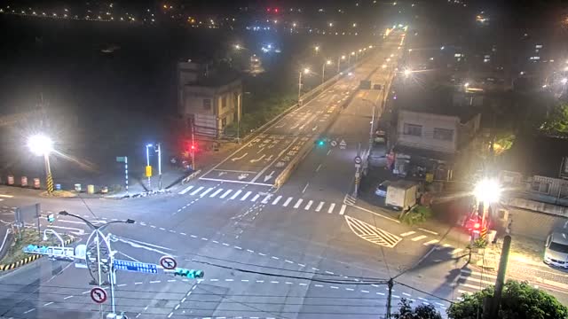 武嶺橋西端(18米桿)