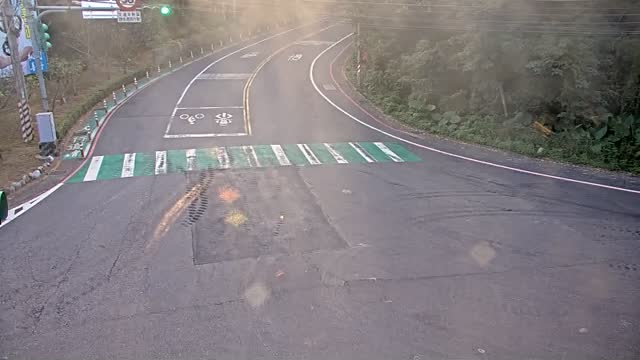梅高路高獅路口