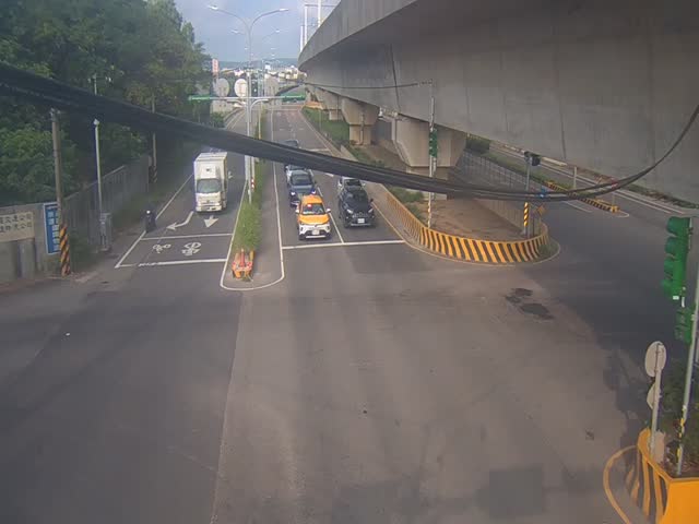 台31線南青路與八股路口
