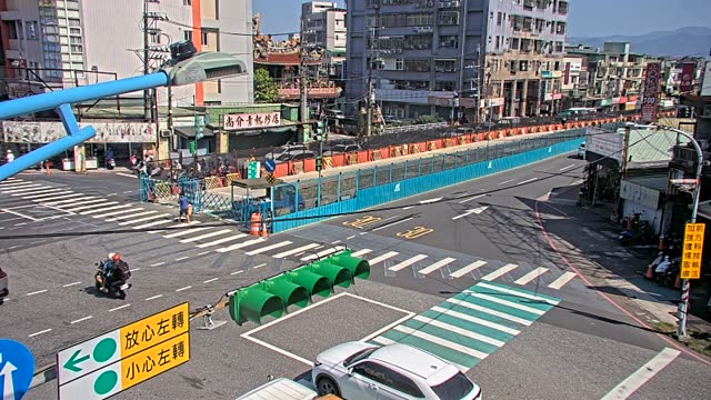 萬壽路一段與中正路(10米桿)