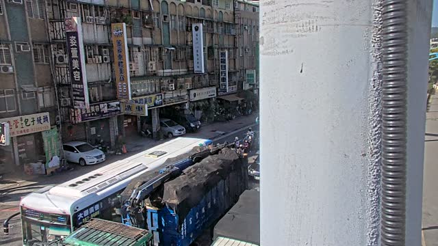 萬壽路一段與中正路(10米桿)