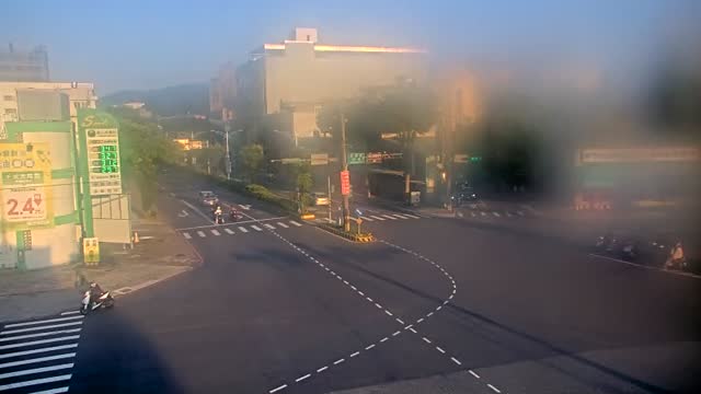 長壽路與忠義路(10米桿)
