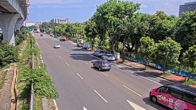龜山一路與文化三路(10米桿)