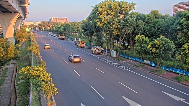 龜山一路與文化三路(10米桿)