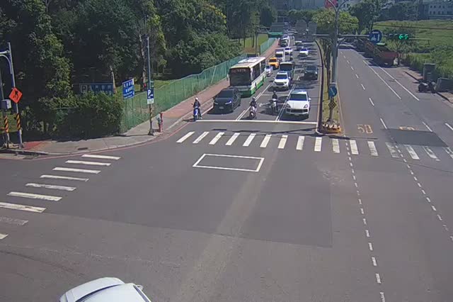 龜山一路文化二路口