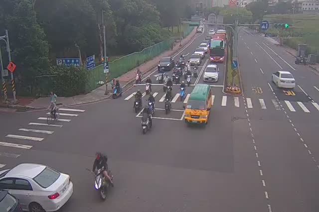 龜山一路文化二路口