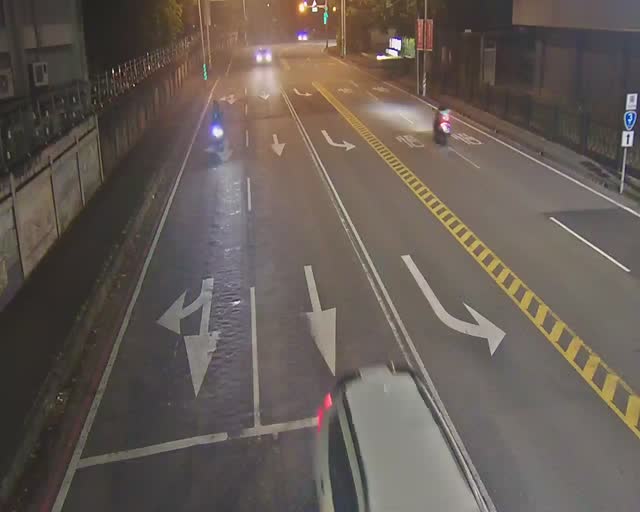 文化路與中正路三坑段(中正路上往東)