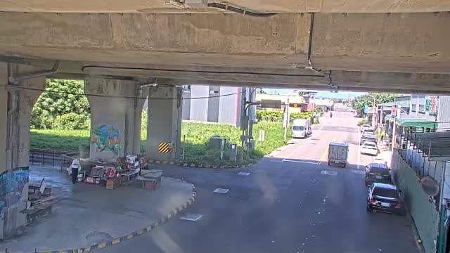 西濱路一段與漁港路口(南端)