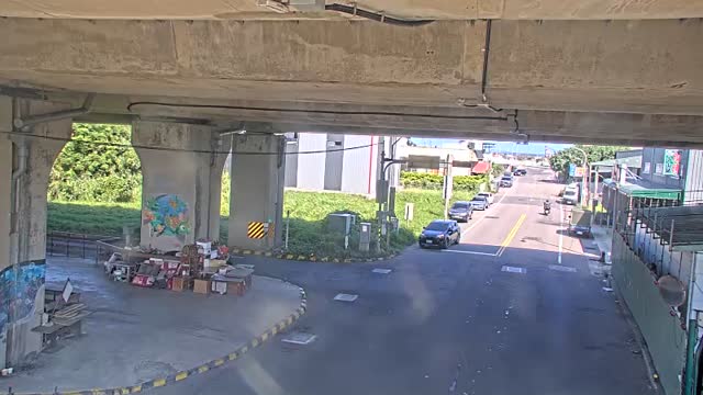 西濱路一段與漁港路口(南端)
