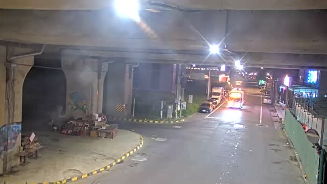 西濱路一段與漁港路口(南端)