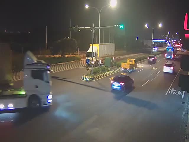 國際路一段與國二甲匝道口