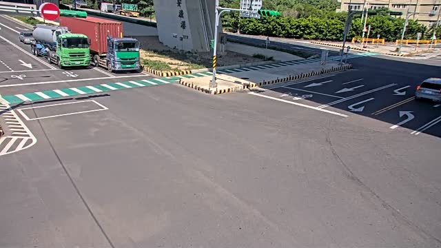 台61西濱公路與中山西路三段(永安漁港地標旁)